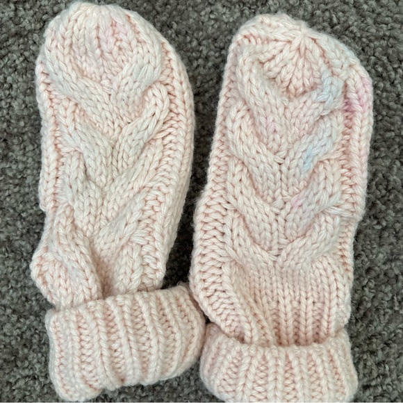 GAP Beanie with Mittens Set - Picture 5 of 5